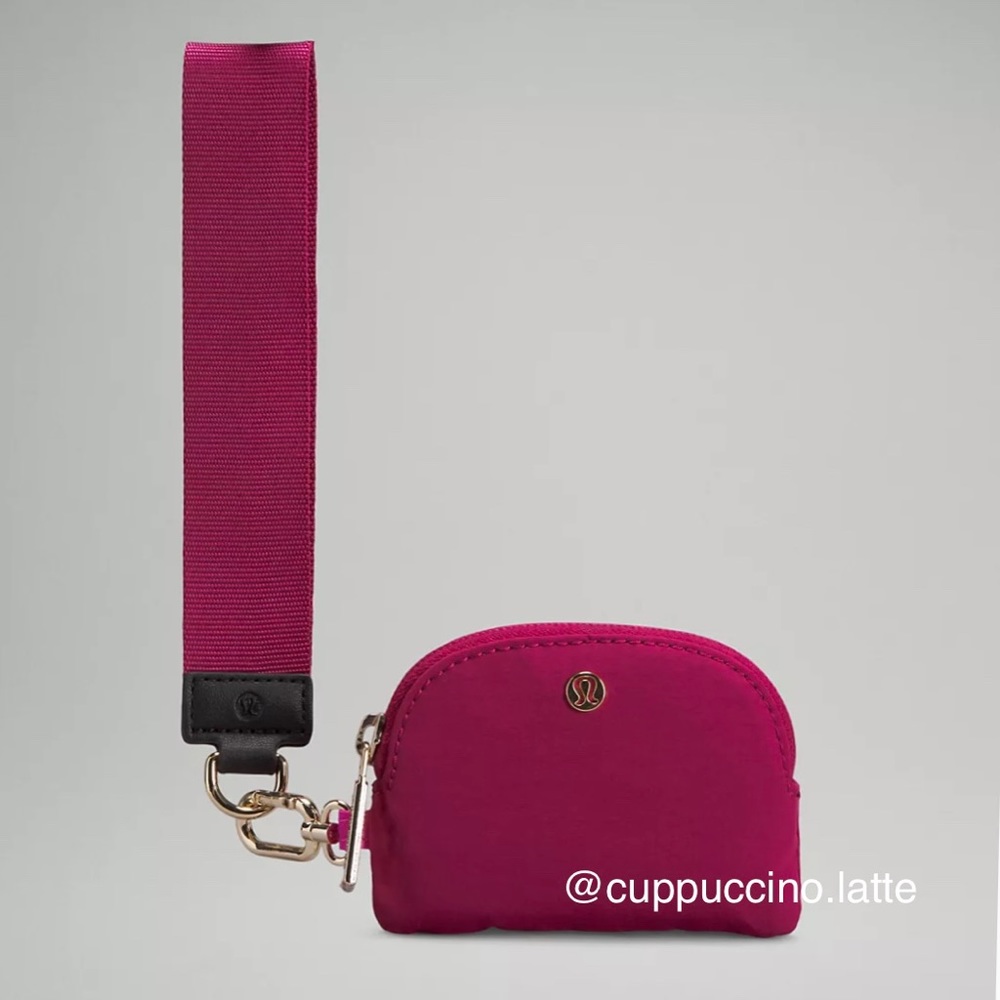 ❤️NWT💗Lululemon Athletica Dual Pouch Wristlet in Pink Sonic/Pomegranate/Black - Picture 9 of 10